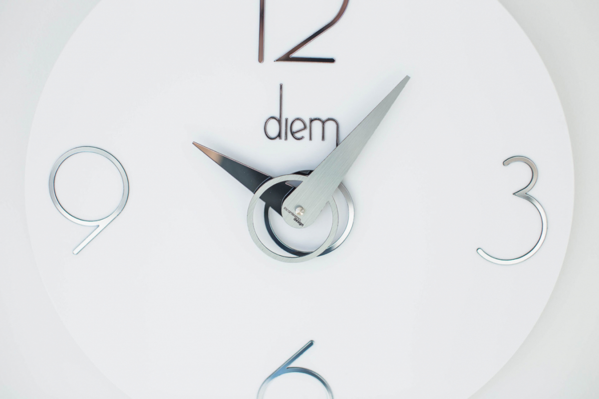 Настенные часы Incantesimo Design 501BN Diem