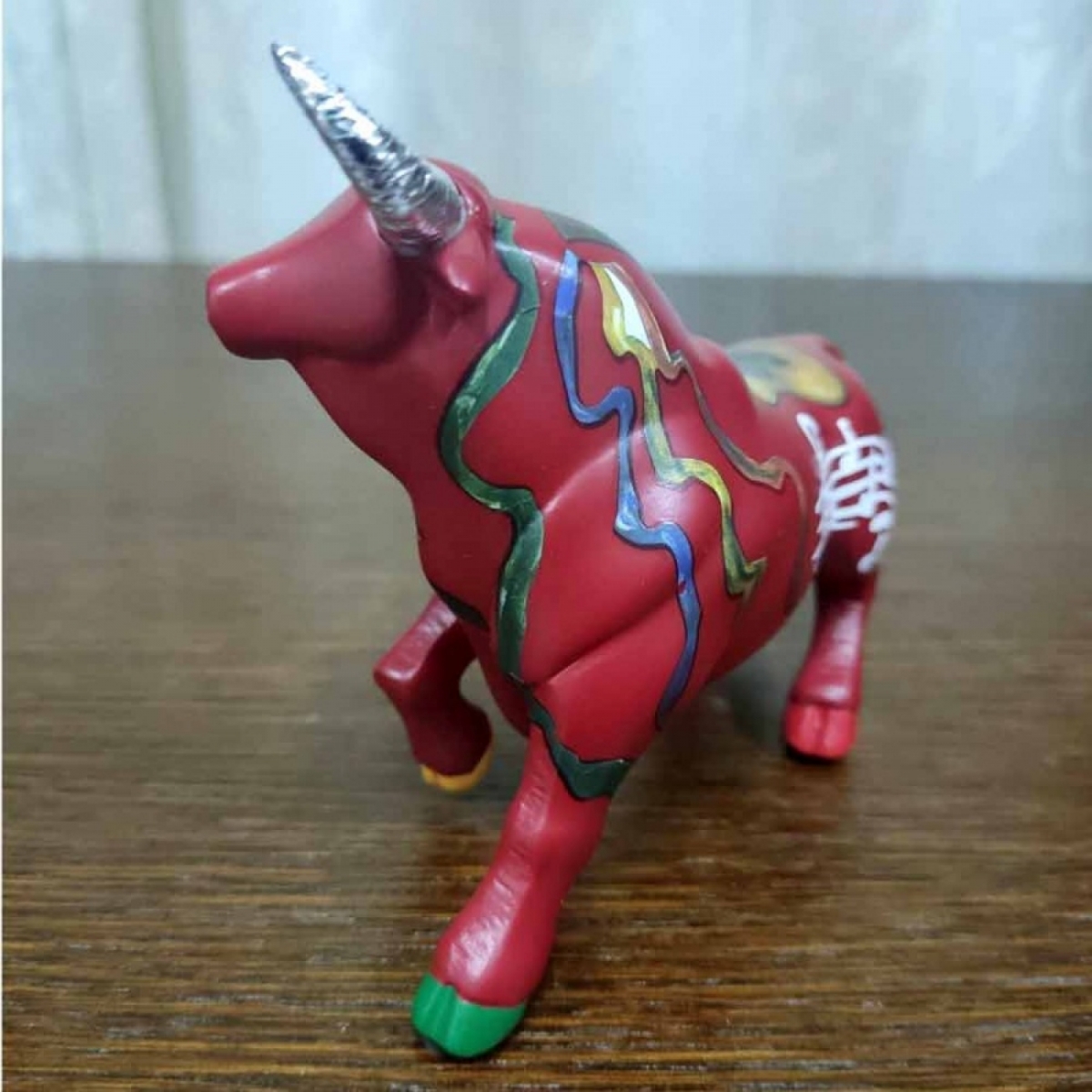 Статуэтка Nadal 711656 Бык малый красный, музыкальный декор (Small bull Nº056)