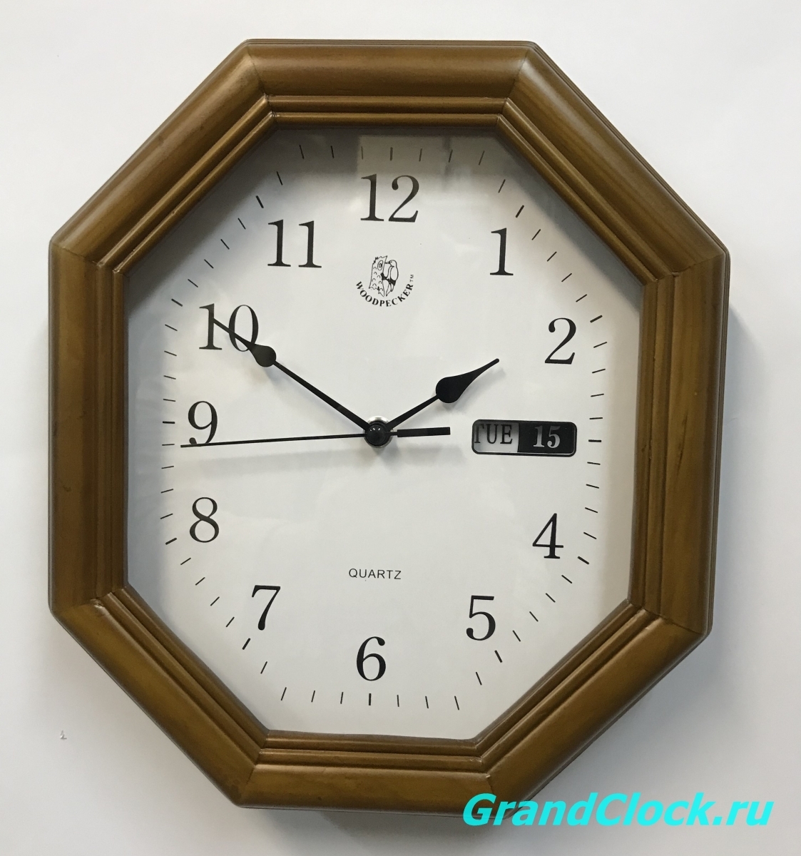 Настенные часы WOODPECKER в деревянном корпусе 7292 (06)