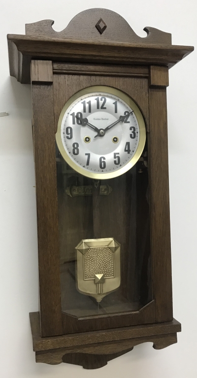 Настенные часы Gustav Becker 1