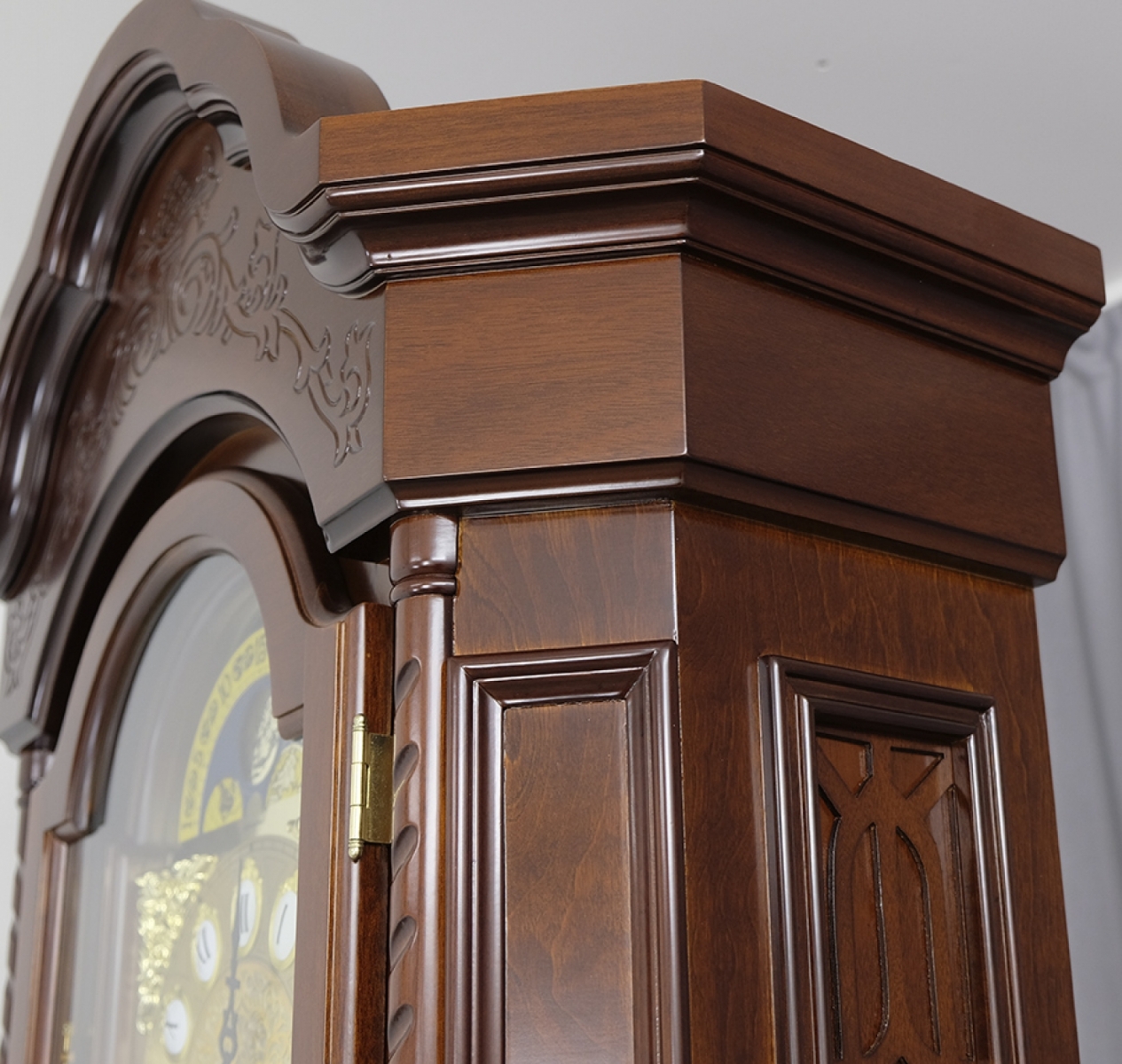 Механические напольные часы Columbus CL-9089M