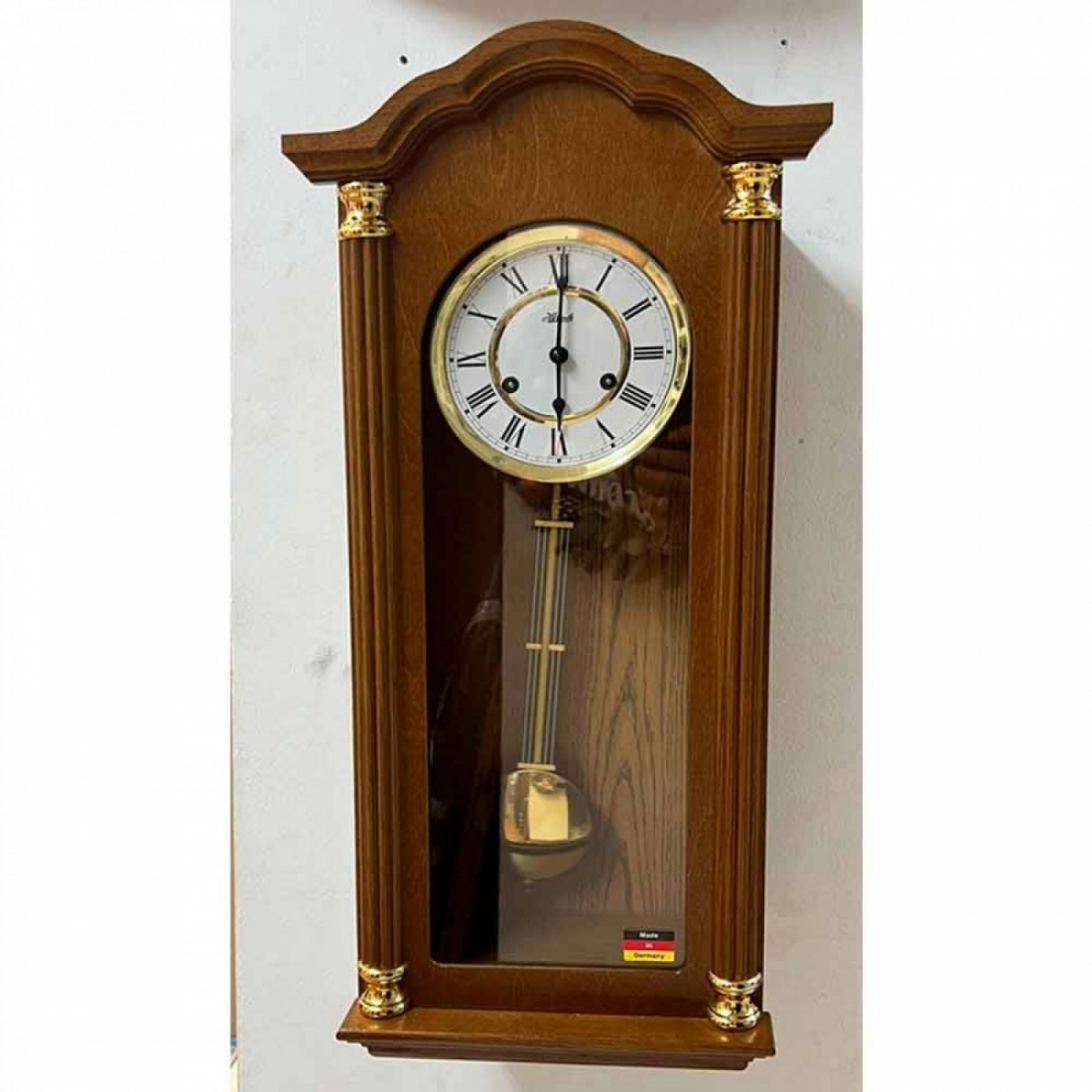 Механические настенные часы Hermle 70444-040141 (получасовой бой)