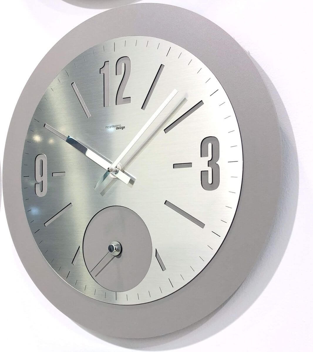 Настенные часы Incantesimo Design 557 GR Decimus (Серый)