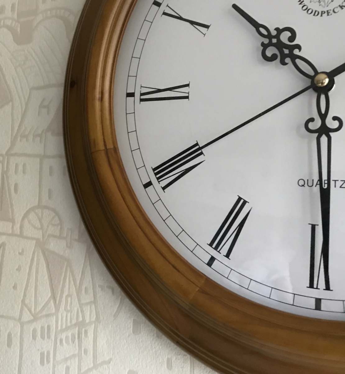 Настенные часы WOODPECKER в деревянном корпусе 7159 (06)