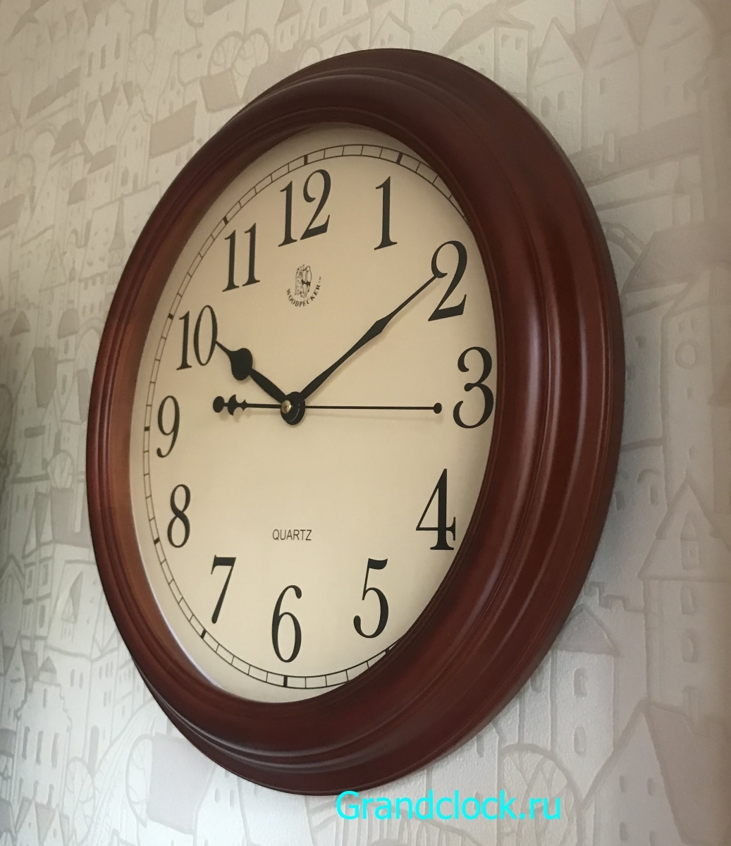Настенные часы WOODPECKER в деревянном корпусе 8008 (07)