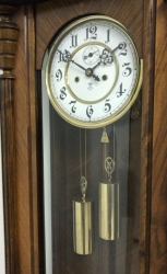 Настенные часы Gustav Becker 4