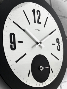Настенные часы Incantesimo Design 557 N Decimus (Чёрный)