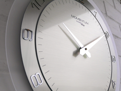 Настенные часы Incantesimo Design 136 M Momentum (Серебристый металлик)