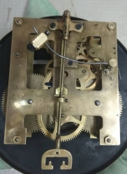 Настенные часы Gustav Becker 1