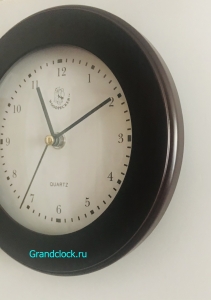 Настенные часы WOODPECKER в деревянном корпусе 7346 (09)
